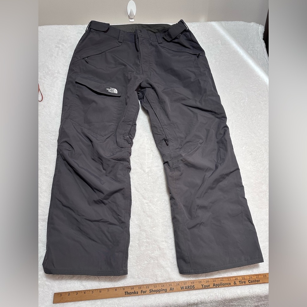 North Face HyVent Men’s XXL Gray Ski Snowboard Pants Waterproof